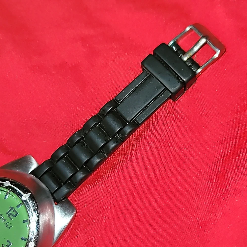Nemesis Silver With Green Face Vintage Chunky Mens‎ Watch With Replacement Band